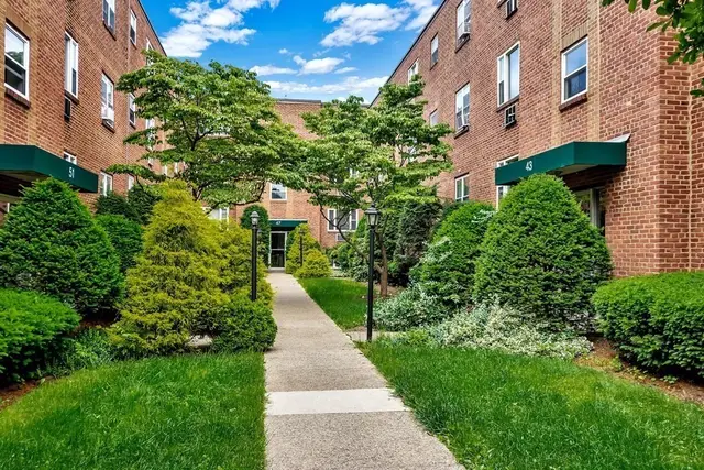 43 Colborne Road #6