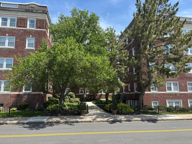 107 Summer Street #410