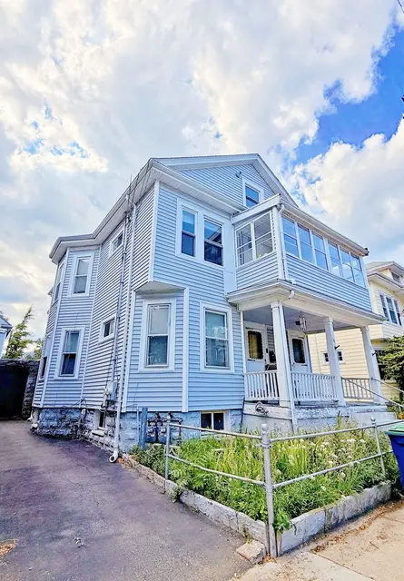23 Parkdale St