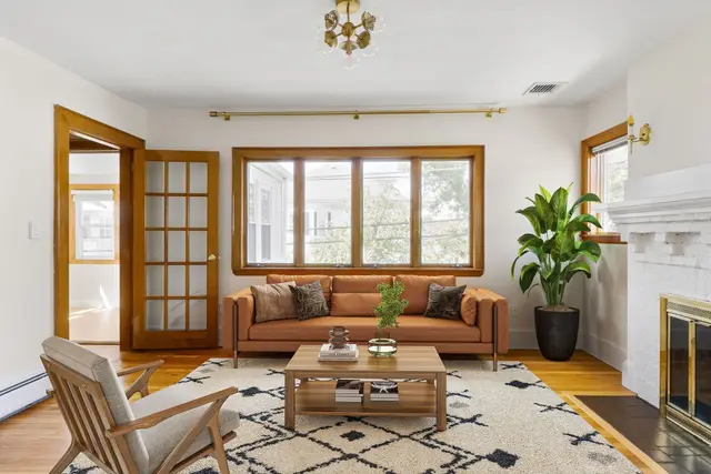 13 Rawson Rd #13