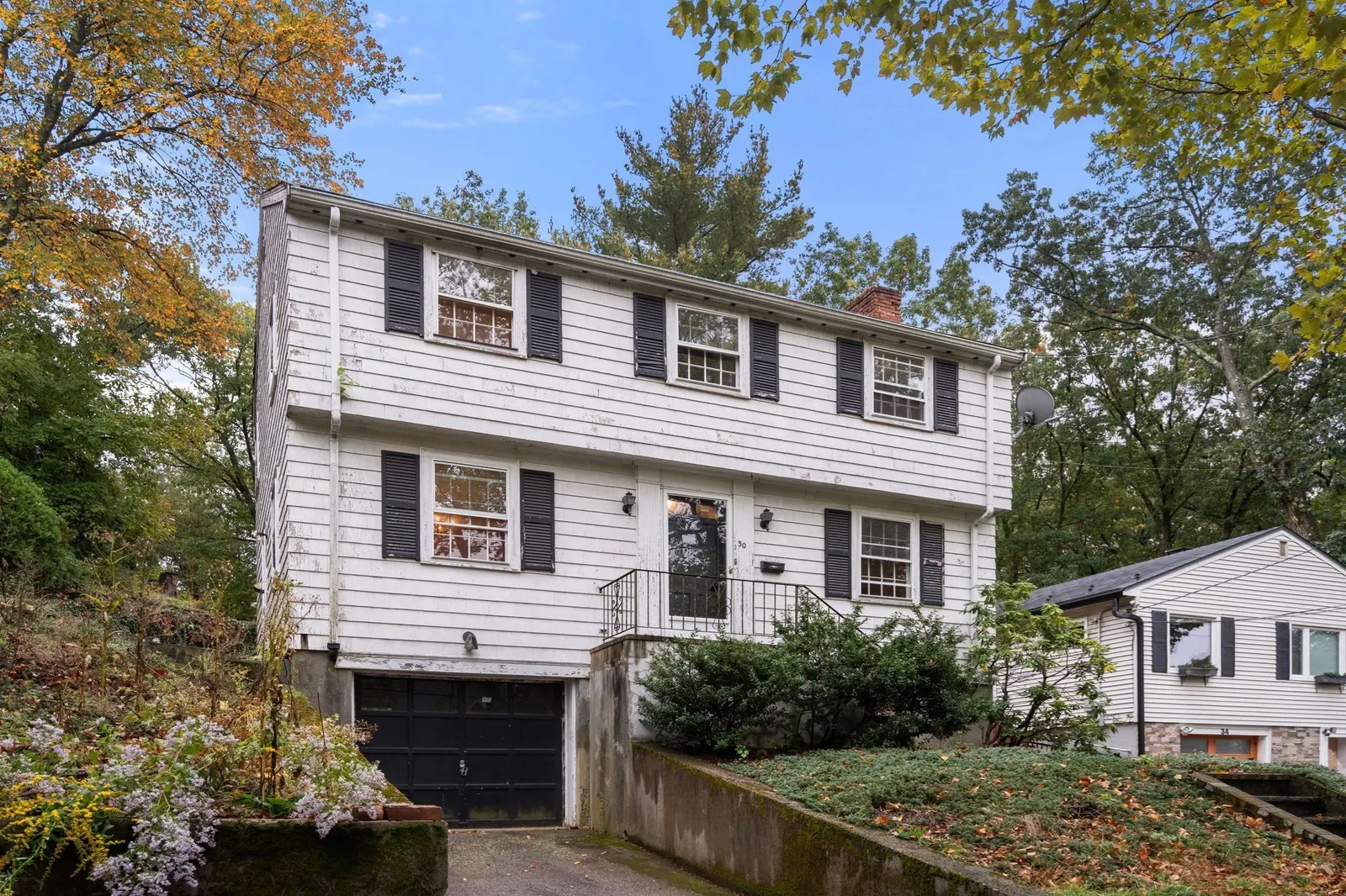 30 Hackensack Road, Brookline