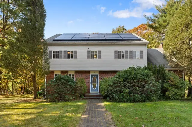 15 Condor Rd