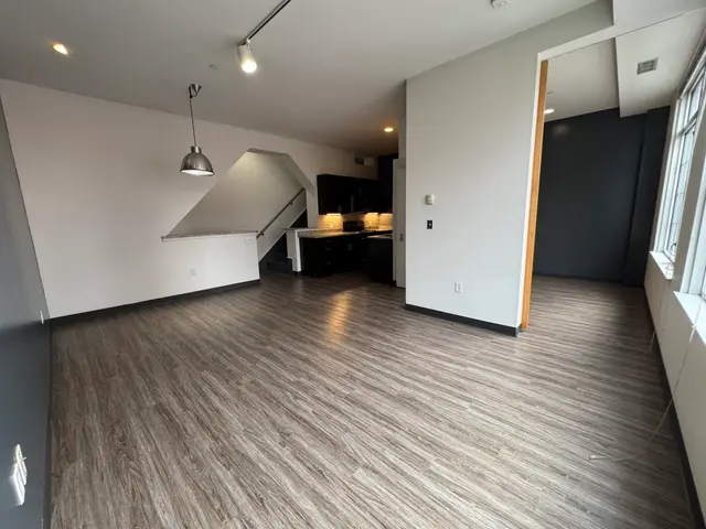 160 East Berkeley St #501
