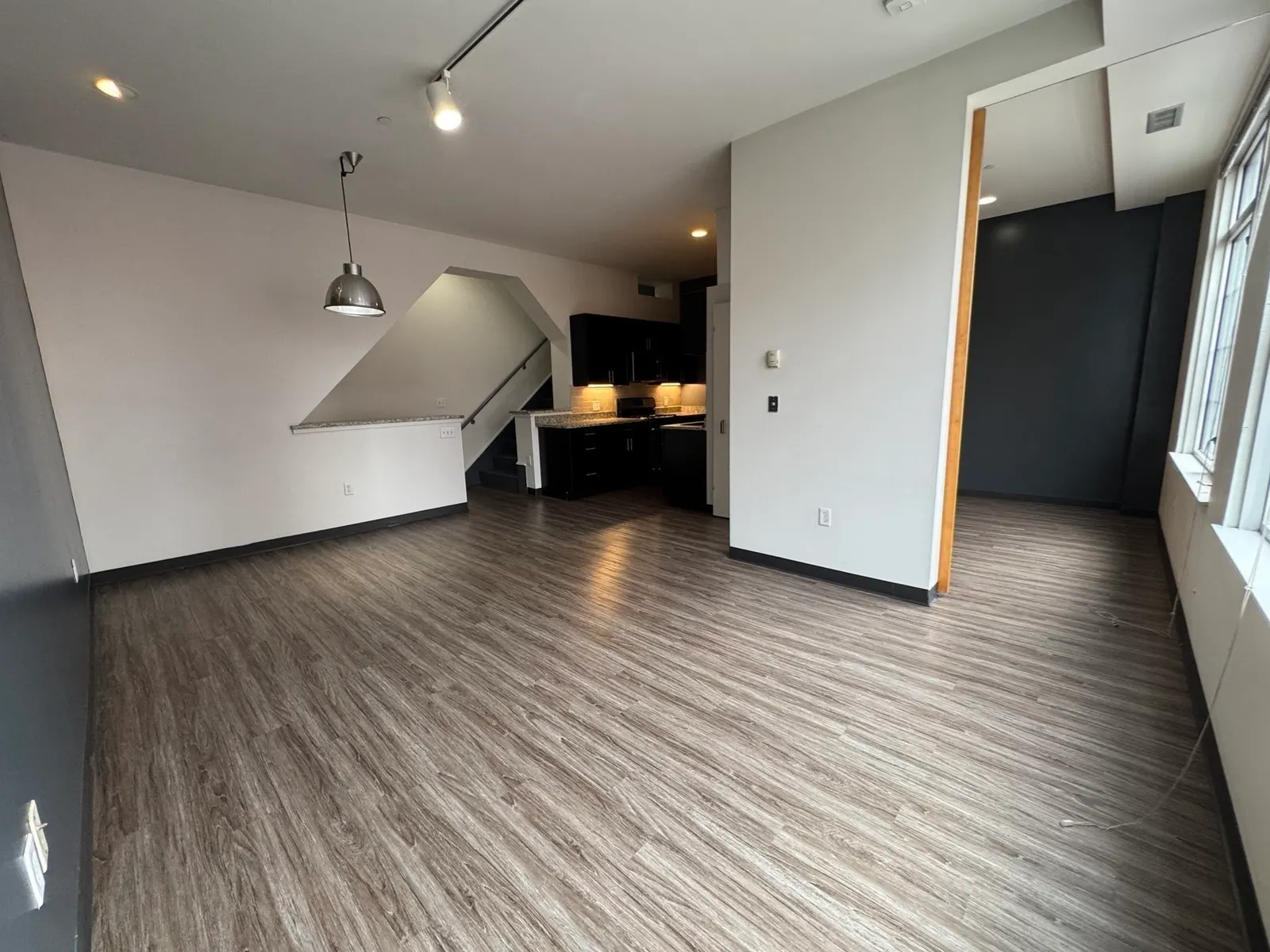 160 East Berkeley St #501, Boston