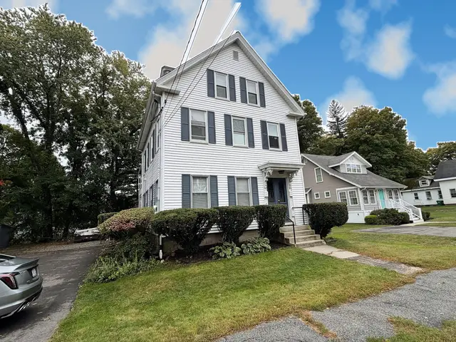 135 Central St #2