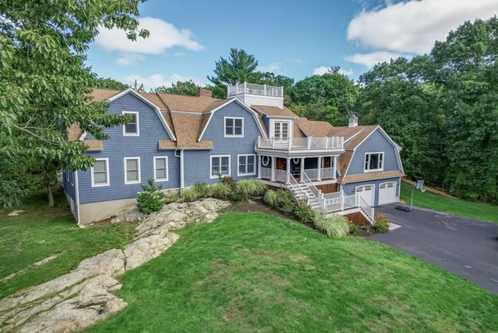 247 Forest Ave, Cohasset