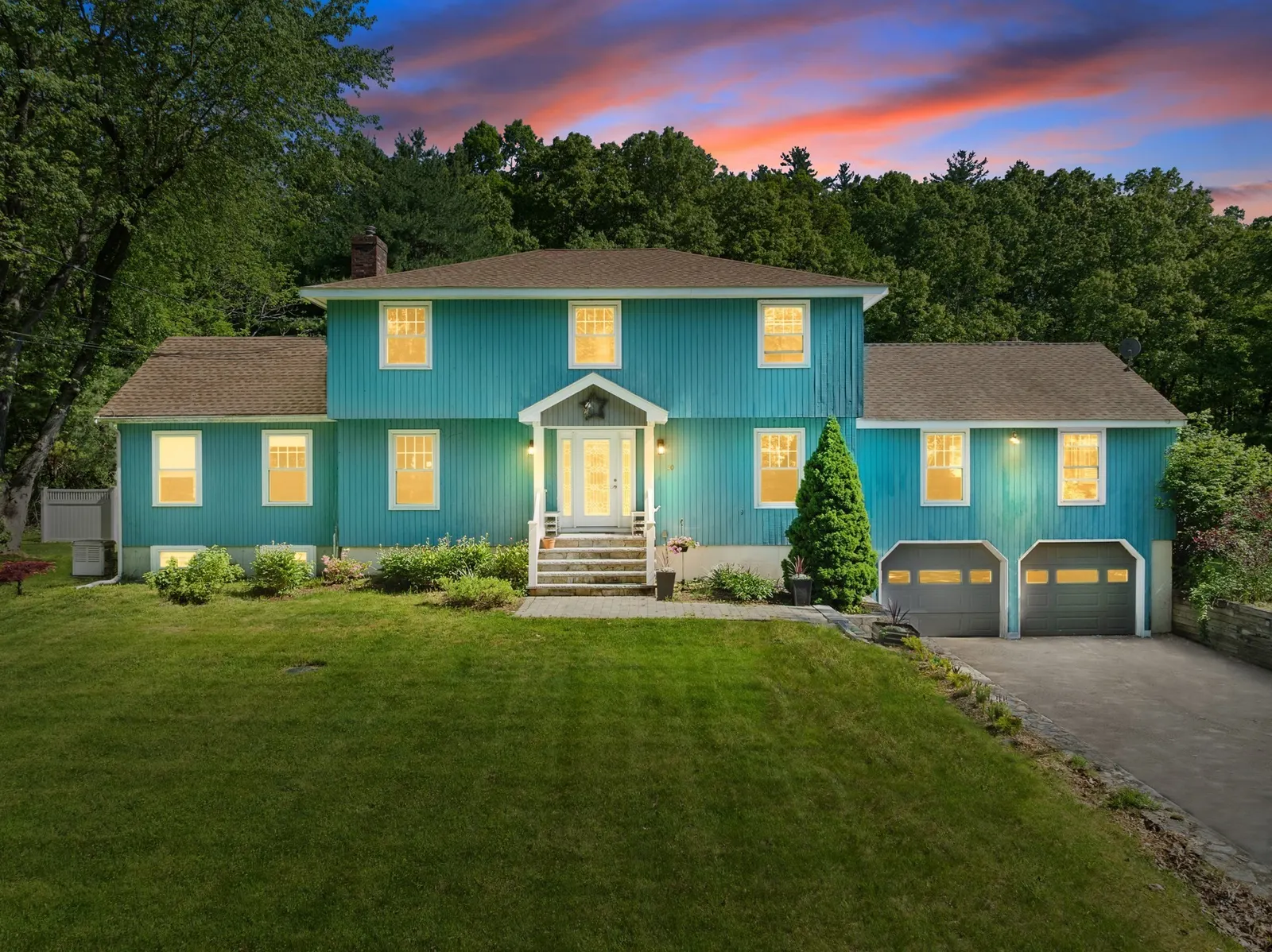 30 Pompositticutt St, Stow