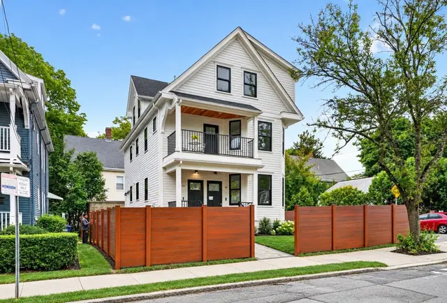 44-46 Walden St