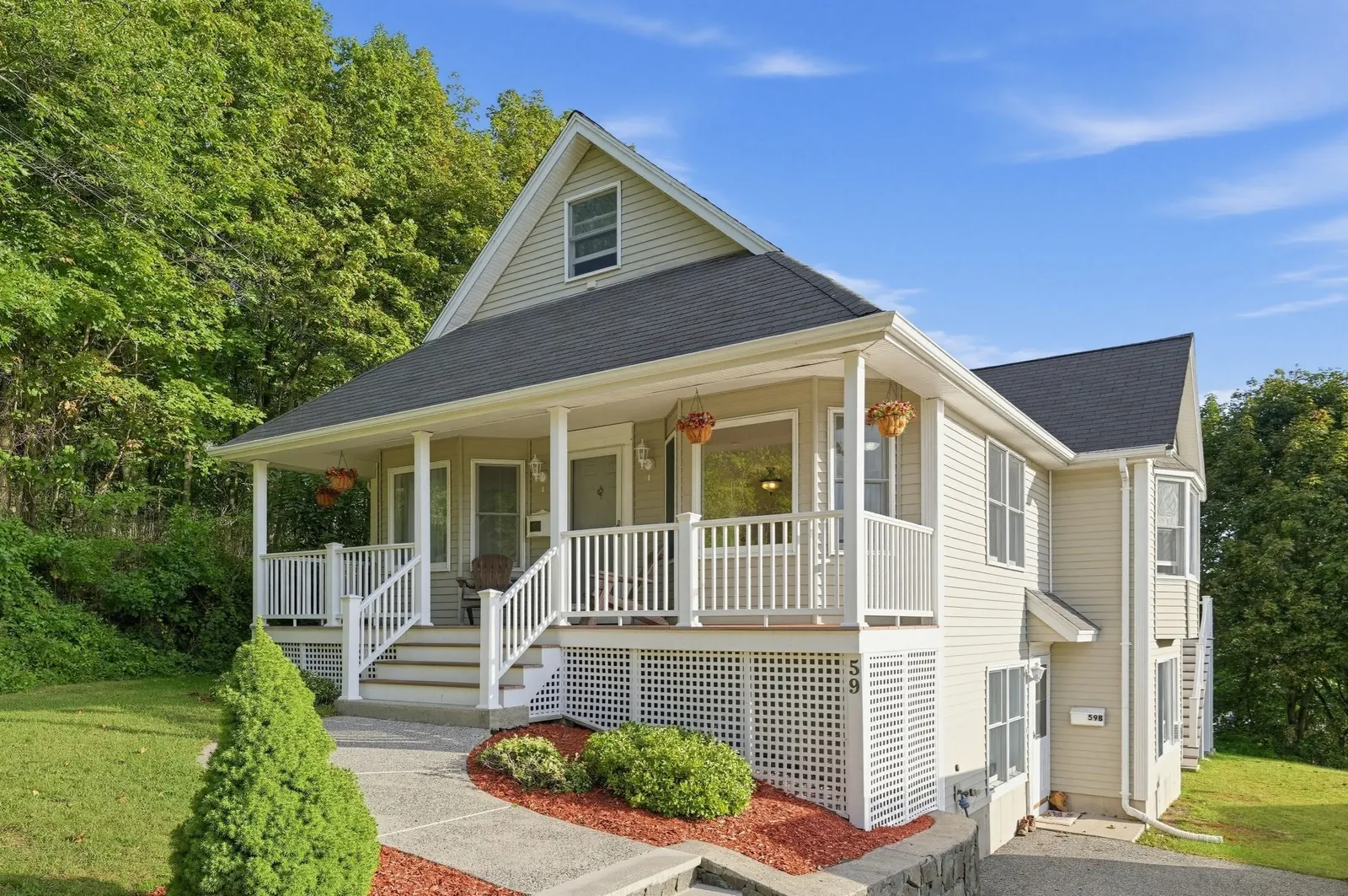 59 Walnut Street, Revere