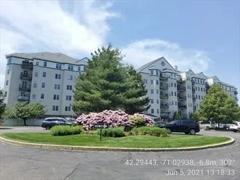 10 Seaport Dr #2310, Quincy