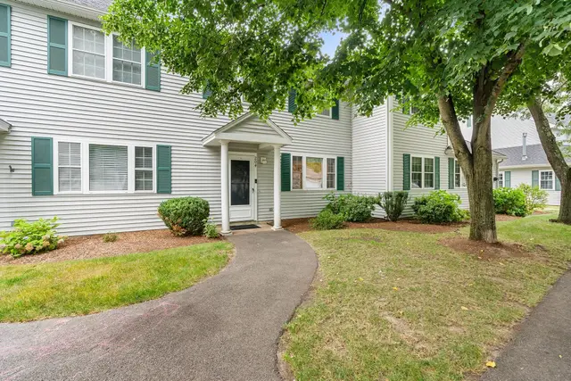 204 Lilac Meadows Way #204