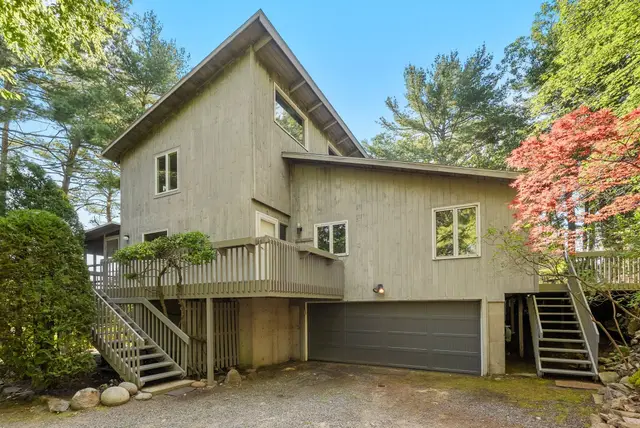 4 Tanglewood Road