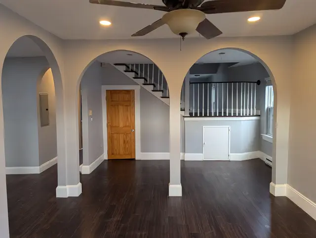 43 Whitfield St #3