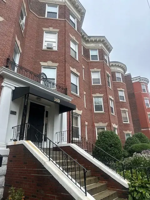369 Tappan #20