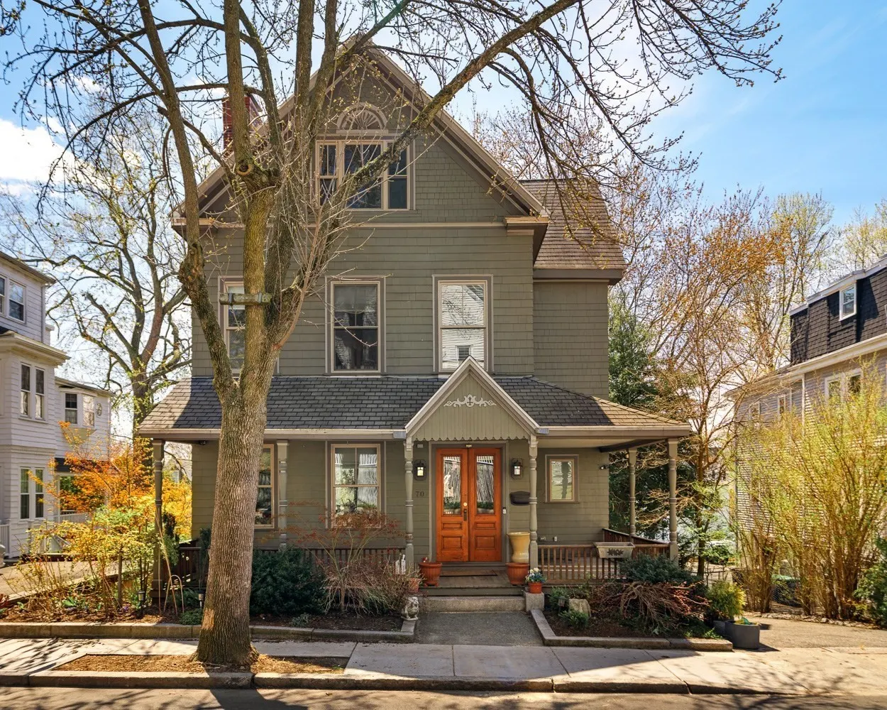 70 Oxford St, Somerville