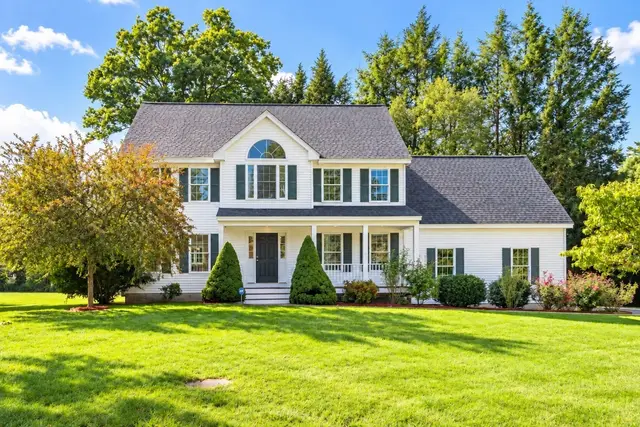 10-B Henley Rd