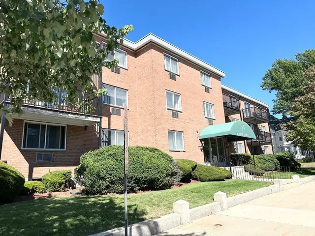 95 Maple St #7