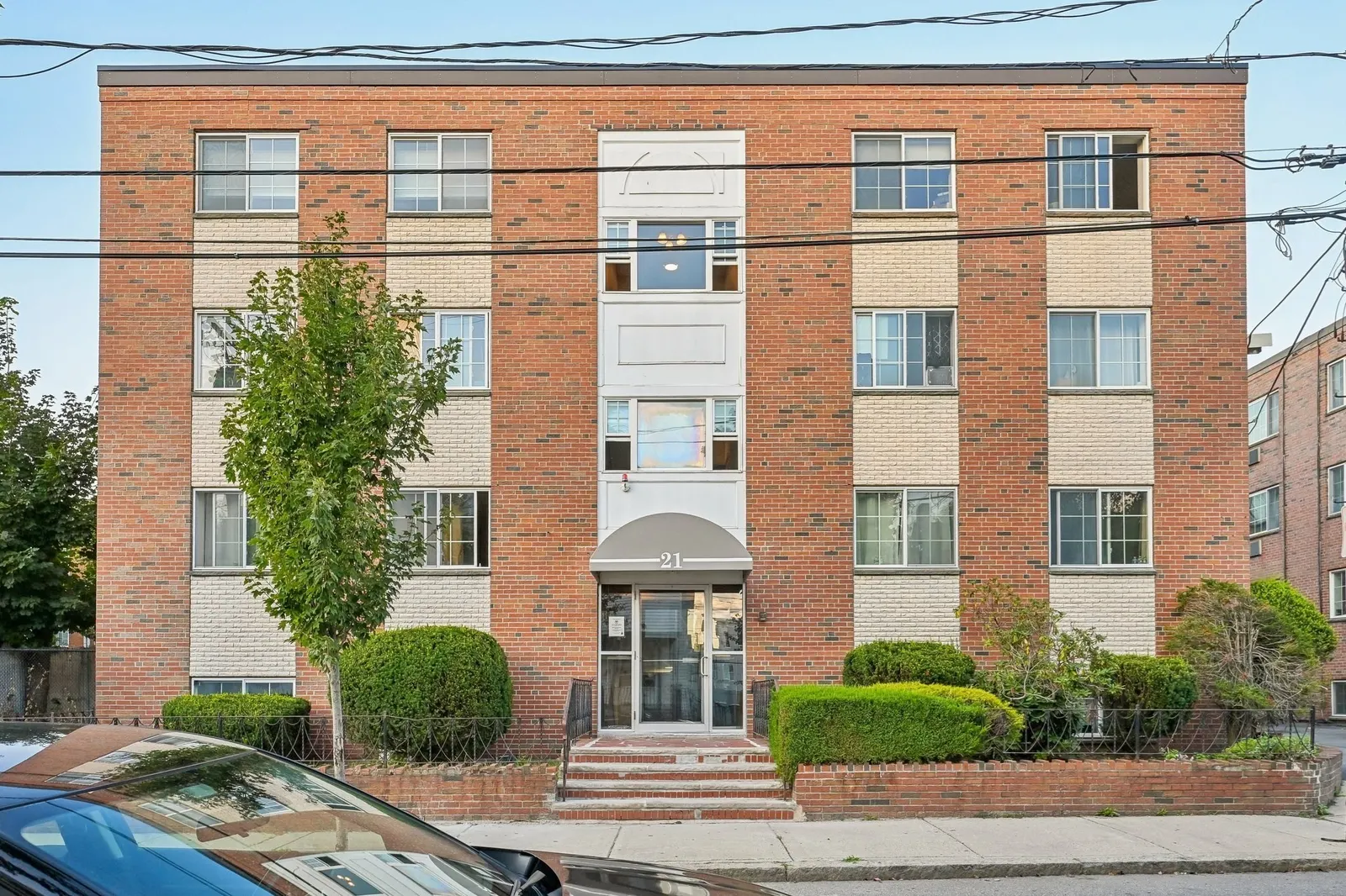 21 Staples Ave #23, Everett