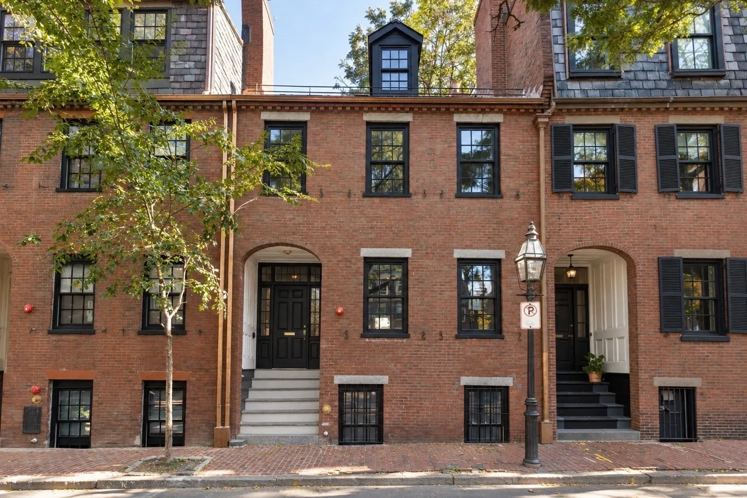 48-49 Fayette St, Boston