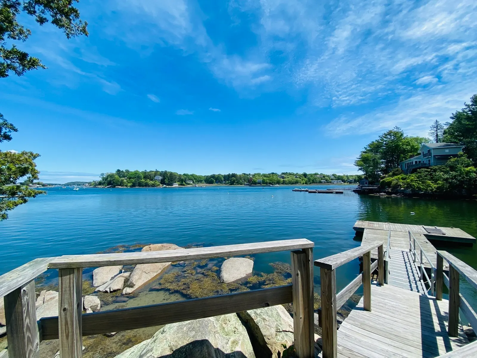 44 Ye Olde County Rd, Gloucester