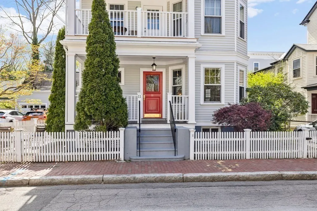 11 Wright St #1, Cambridge