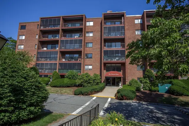 2 Summit Dr #46