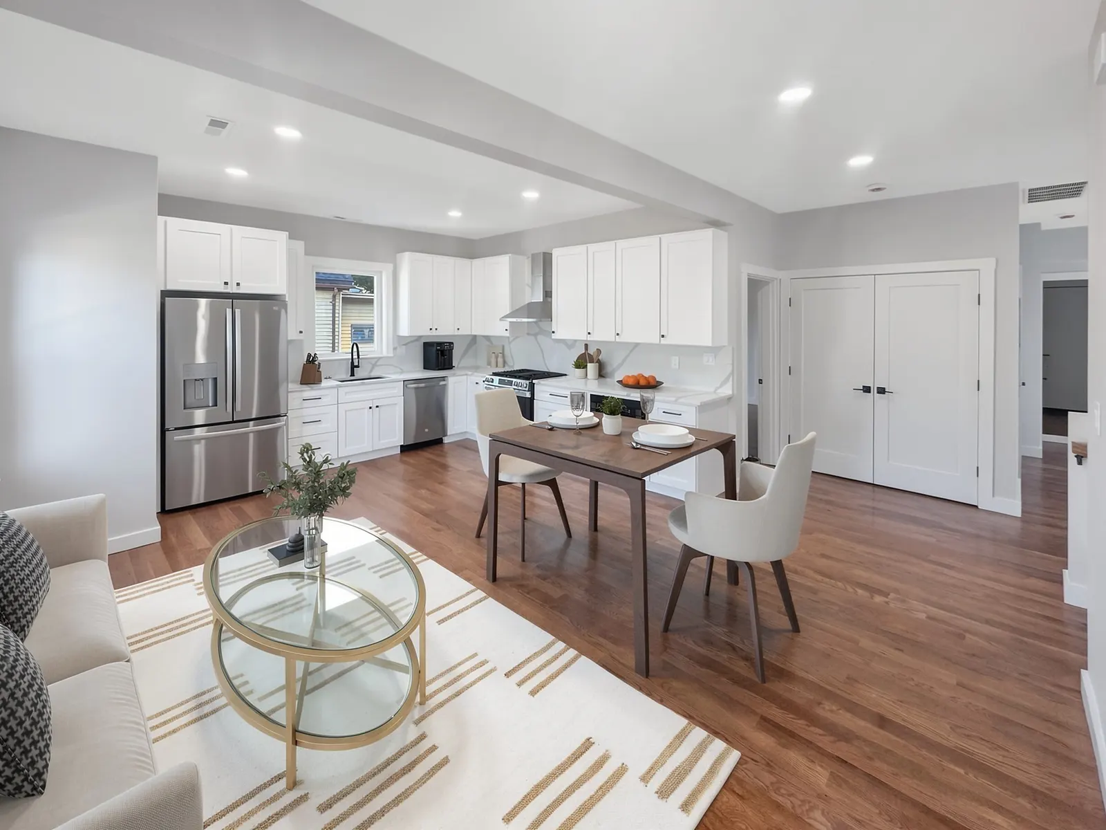 21 Hutchinson St #2, Winthrop