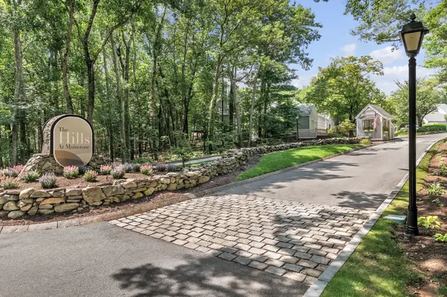 91 Hillside Dr #91