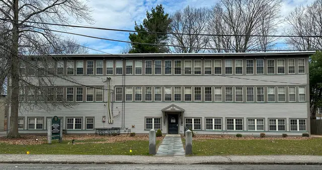 13 Water St #203