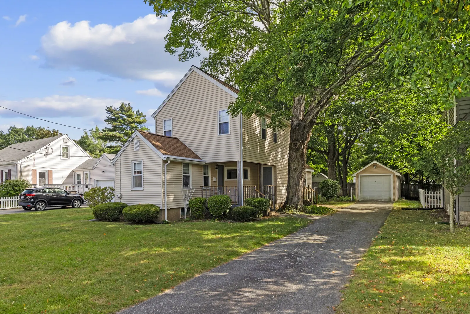 38 Loker St, Natick