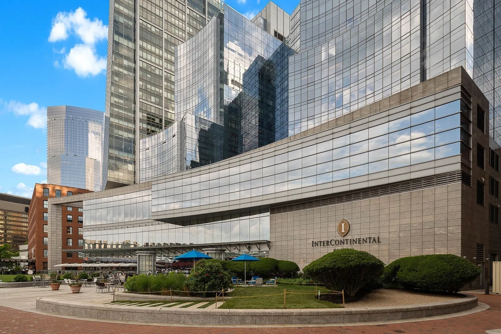 500 Atlantic Ave #17S, Boston