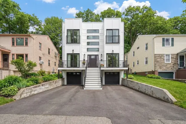57-59 Highland Rd #59