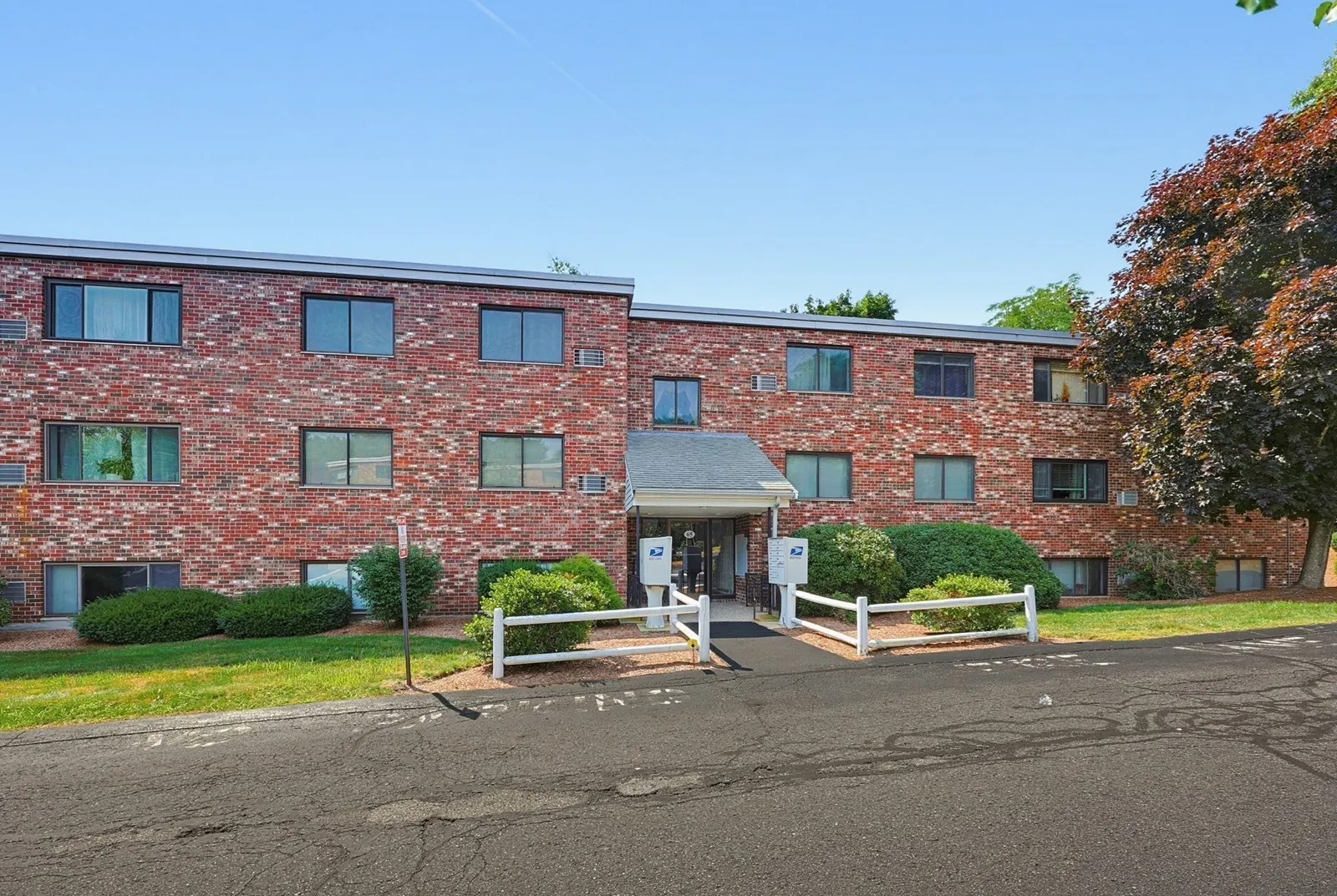 65 Milliken Ave #3, Franklin