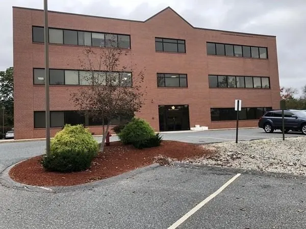 1 Maple St #1A, Milford