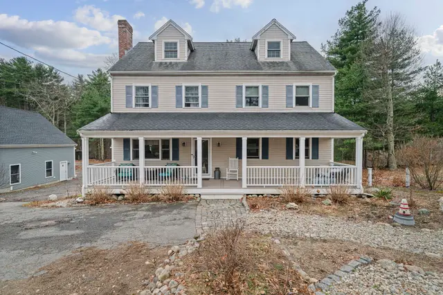 15 Rockland St