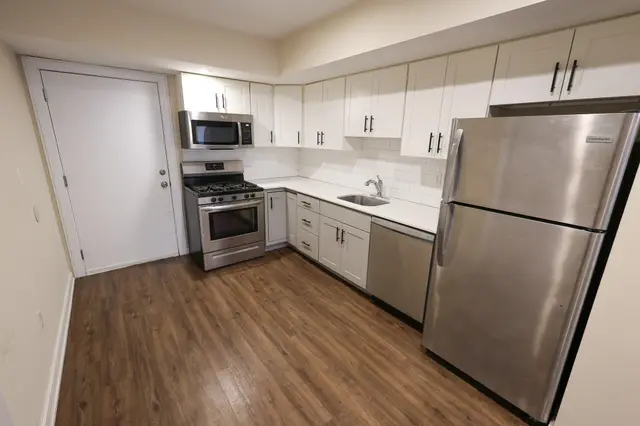 332 Talbot Avenue #13