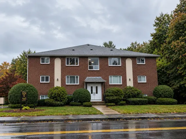 676 Farm Rd #1