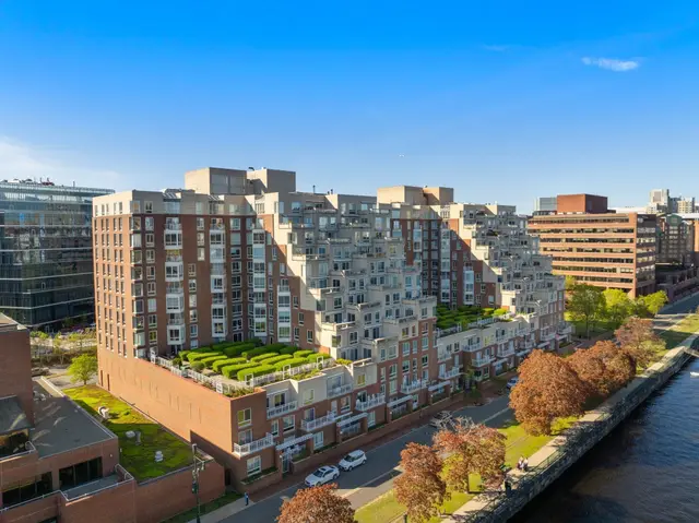 75-83 Cambridge Pkwy #Unit E509