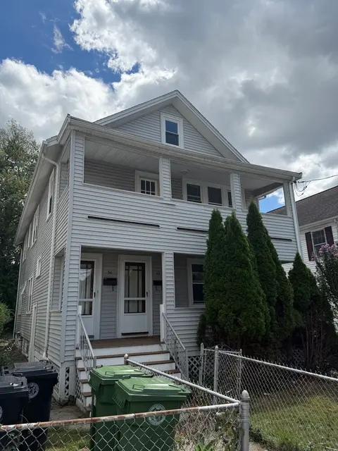 32 Adams Street #32