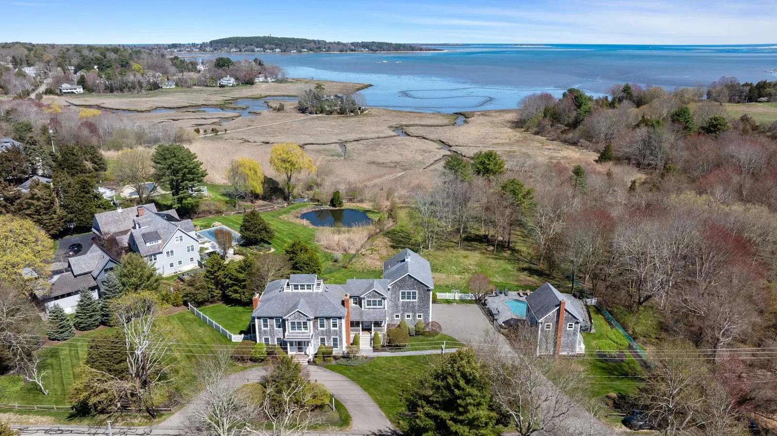 735 Bay Road, Duxbury
