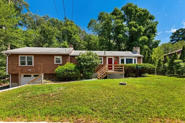 59 Holly St
