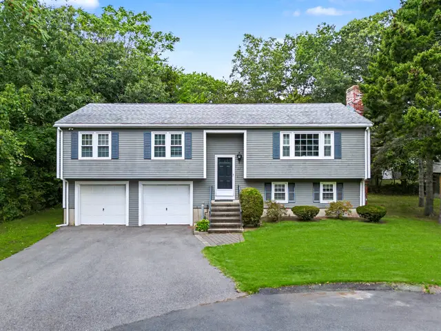 23 Evergreen Way