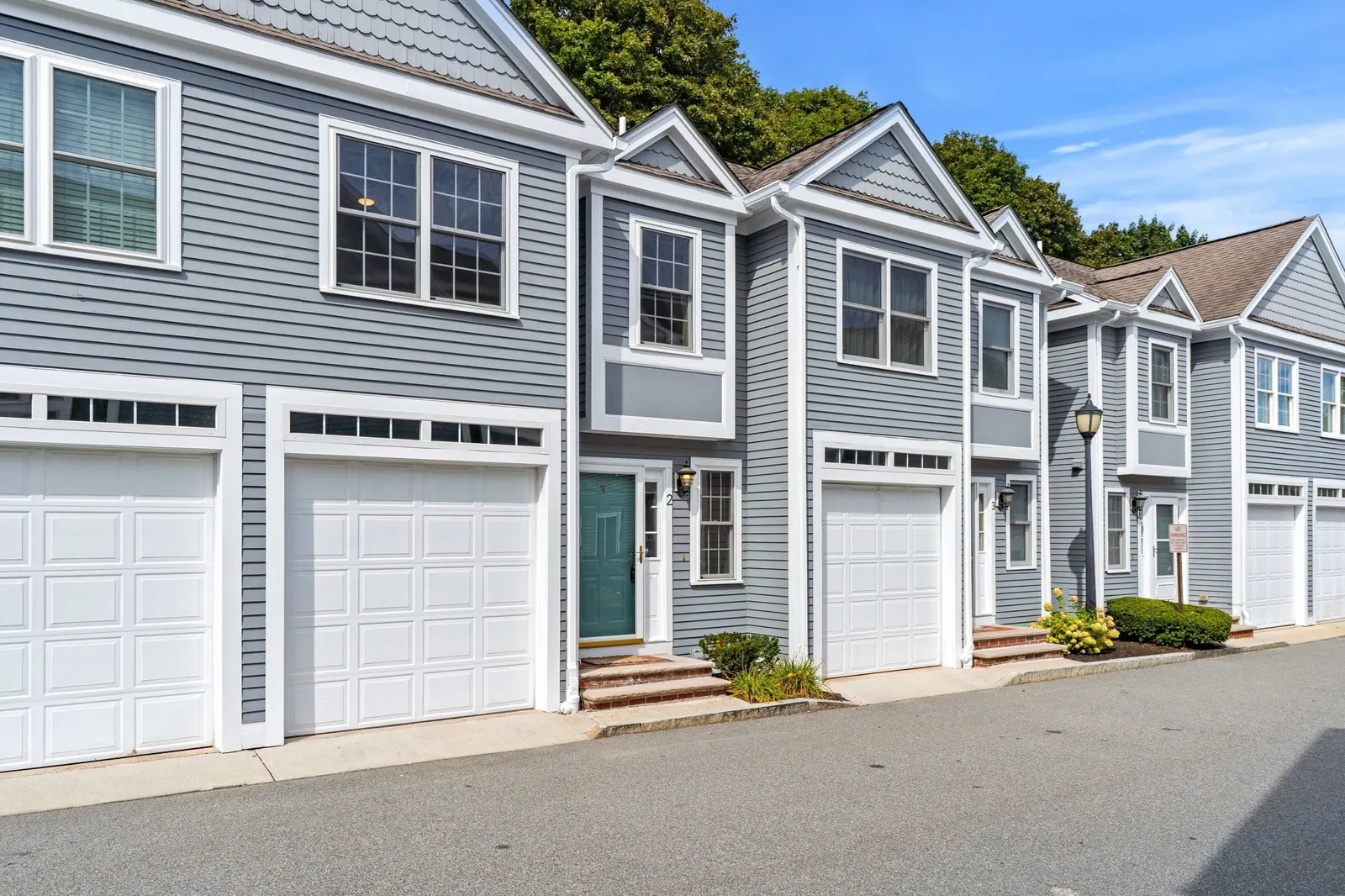 201 Main St #2, Woburn