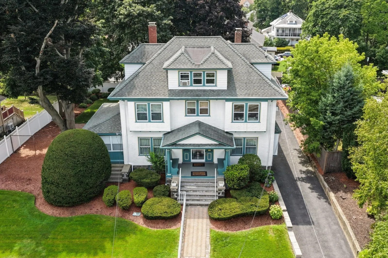 32 Sagamore Ave, Medford