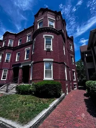 38 Moreland St #1