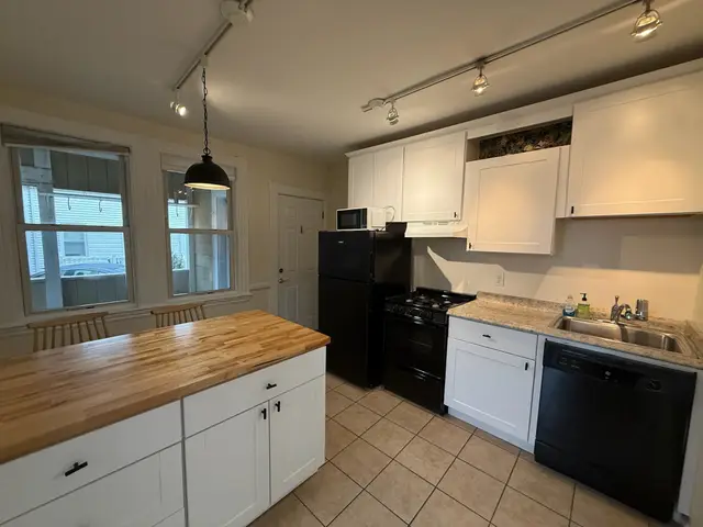 259 Beacon #2
