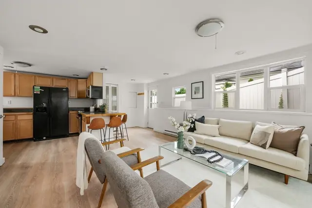 2-4 New Haven Street #4