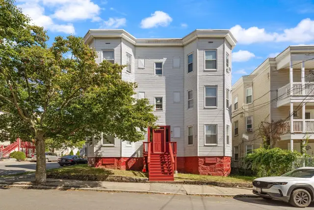 55 Rock Ave