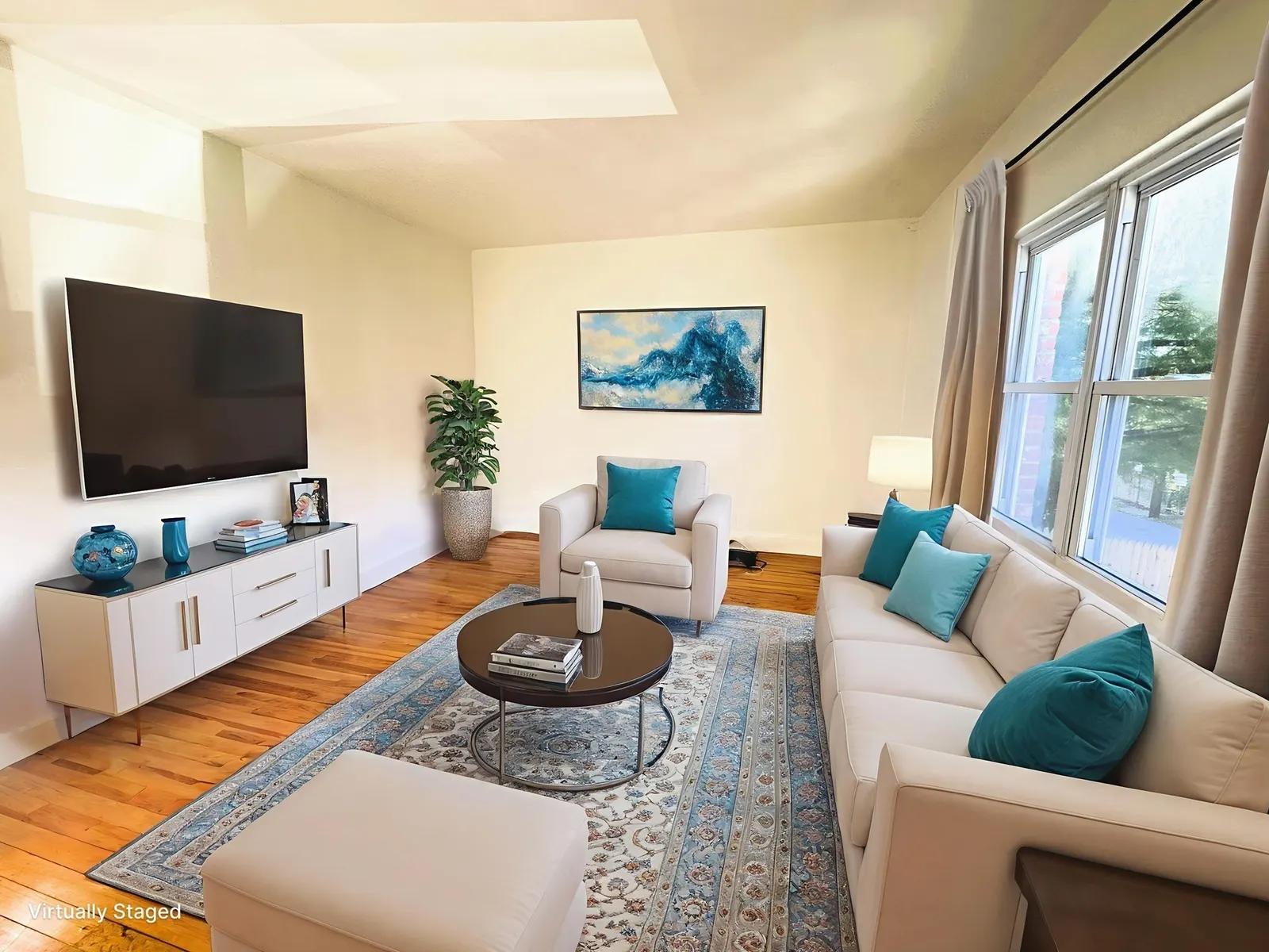 20 Shanley #1R, Boston