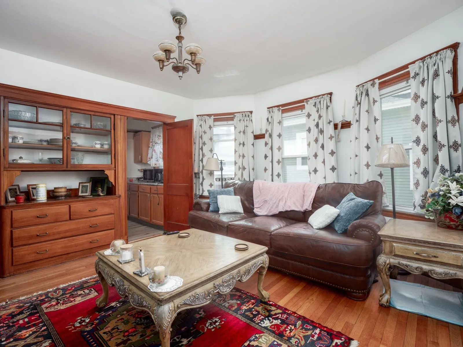 55 Central St #2, Somerville